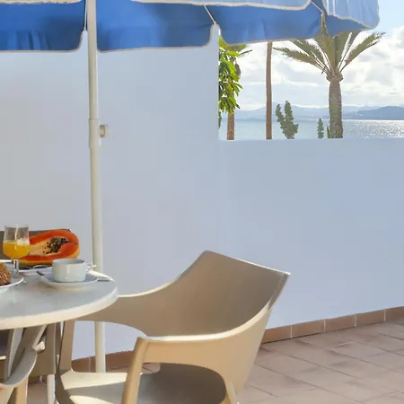 Playa Flamingo Margarita 公寓